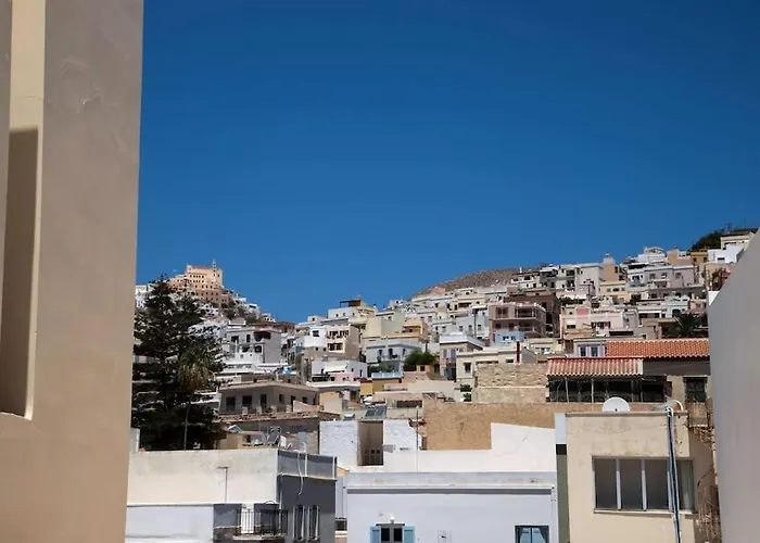 Noor Syros * Эрмуполис